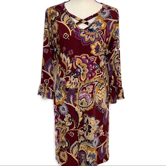 5⭐️ PLUS Beautiful Tunic Dress - Only 3 Left! - Picture 2 of 7